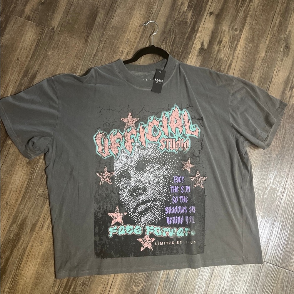 Men's L "Official Studio Face Forward" Graphic T-shirt from boohooMAN